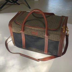 Hartman small dog carrier travel bag. Never used.